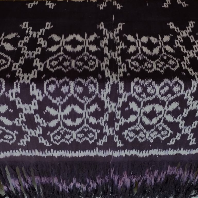 Selimut Tenun Helong - e-Katalog